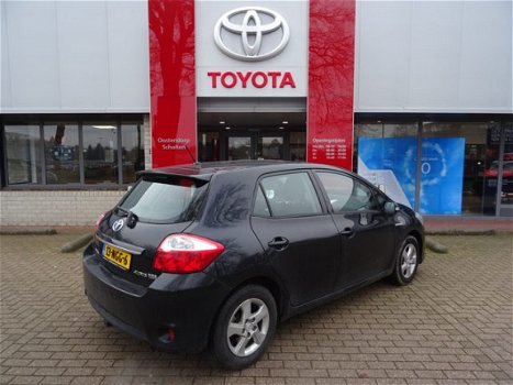 Toyota Auris - 1.8 Full Hybrid Aspiration / Navigatie TomTom / Fietsendragerbeugel / Bluetooth carki - 1