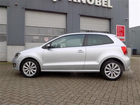 Volkswagen Polo - 1.2 TSI Highline NL AUTO, NAP, AUTOMAAT, GARANTIE - 1