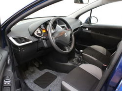 Peugeot 207 - 1.4-16V Color-line 5drs AIRCO/CV/ELRM/STB/RADCD