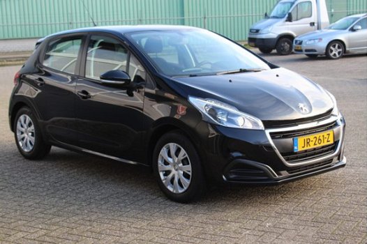 Peugeot 208 - 1.2 PureTech Active (82pk) Navi/ Airco/ Cruise/ Elek. pakket/ Isofix/ Bluetooth/ Multi - 1