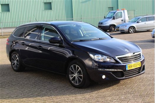 Peugeot 308 SW - 1.6 BlueHDI Blue Lease Executive Pack (120pk) CAMERA/ Pano-Dak/ Navi/ Clima/ Cruise - 1