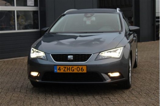 Seat Leon ST - 1.6 TDI Style Business Ecomotive (111pk) LED V+A/ LEDER/ Navi/ Clima/ Cruise/ Elek. P - 1