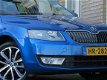 Skoda Octavia Combi - 1.6 TDI Greentech Edition Businessline Pano|Camera|Navi|Clima|PDC|1e eigenaar| - 1 - Thumbnail