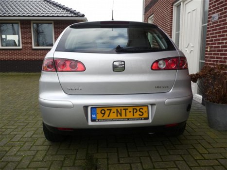 Seat Ibiza - 1.4-16V Signo - 1