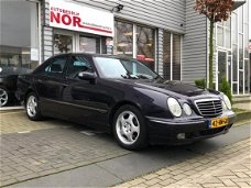 Mercedes-Benz E-klasse - 320 Avantgarde Select Automaat Leer ROESTVRIJ Bijtellingsvriendelijke auto