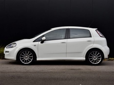 Fiat Punto Evo - 135pk Multiair Sport | Airco | Radio/CD | Lm velgen | Sportstoelen | RIJKLAAR PRIJS - 1