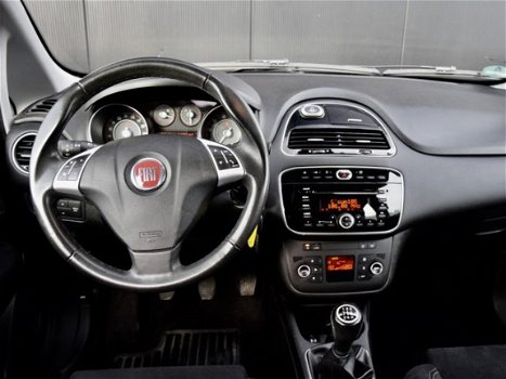 Fiat Punto Evo - 135pk Multiair Sport | Airco | Radio/CD | Lm velgen | Sportstoelen | RIJKLAAR PRIJS - 1