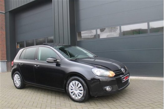 Volkswagen Golf - 1.2 TSI Style 105pk 6-Bak Schuif/Kanteldak Cruise Standkachel Alcantara Elektr Pak - 1