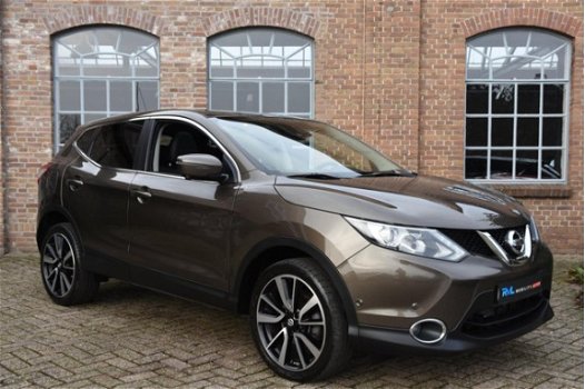 Nissan Qashqai - 1.6 dCi Tekna 2015 110.210KM EURO6 Automaat Leder Navi Cruise Clima Camera Pano - 1