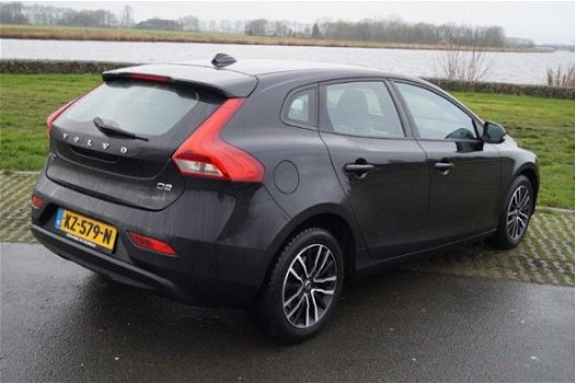 Volvo V40 - 2.0 D2 Nordic+ | 1e eigenaar - 1