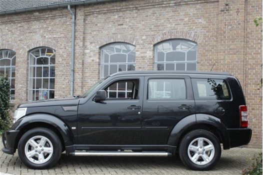 Dodge Nitro - 2.8 CRD SXT Automaat, Navi, Bluetooth, Cruise, 2500KG Trekgewicht - 1