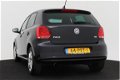 Volkswagen Polo - 1.2 TSI Highline | Navigatie | Climate Control | Org NL - 1 - Thumbnail