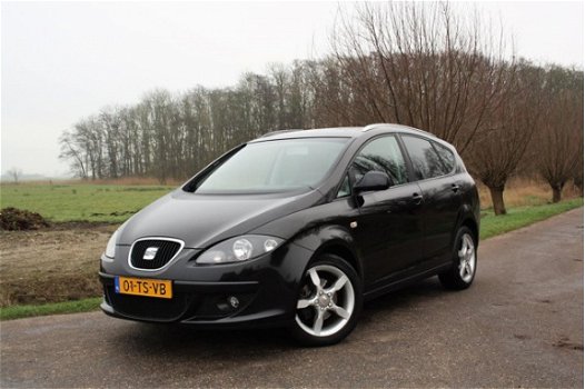 Seat Altea XL - 1.9 TDI Stylance AIRCO / TREKHAAK / LMV / CRUISECONTROLE - 1