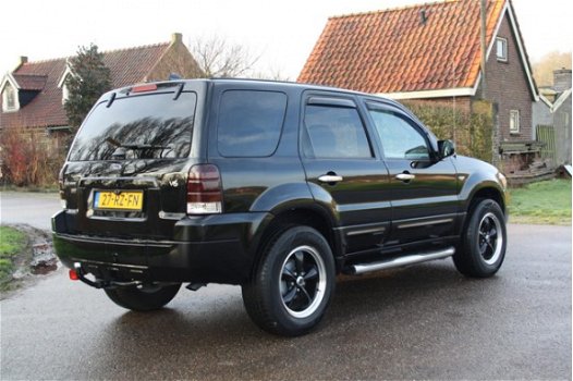 Ford Escape - XLT JEEP 5DRS /AUTOMAAT / NAP / PARKEER CAMERA / NAVIGATIE / CRUISE CONTROL - 1