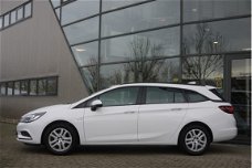 Opel Astra Sports Tourer - 1.0 Online Edition NL-Auto Nav/camera/cruise