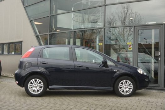 Fiat Punto Evo - 0.9 TwinAir Street NL-Auto Airco/cruise - 1