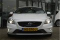 Volvo V40 - 2.0 D2 R-Design Business NL-Auto Leer/climate/nav - 1 - Thumbnail