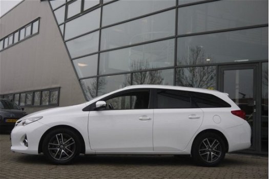 Toyota Auris Touring Sports - 1.3 VVTi 74kw Trend NL-Auto Climate/nav/cruise - 1