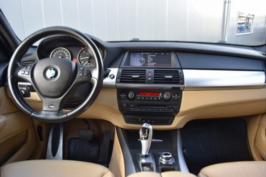 BMW X5 - 4.0D Automaat 306pk High Executive M-Sport Panoramadak, Vol Leder, Bi-Xenon, Full Map Navi - 1