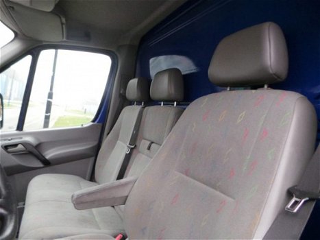 Volkswagen Crafter - 35 2.5 TDI Bakwagen Airco L 437cm B 210cm H 218cm - 1