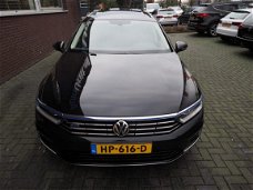 Volkswagen Passat Variant - 1.4 TSI GTE Highline LED Pano Adaptive EX BTW