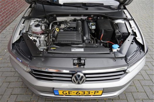 Volkswagen Passat Variant - 1.4 TSI 150PK ACT Highline LED Navi Adaptive Actie - 1