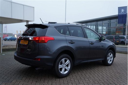 Toyota RAV4 - 2.0 VVT-i 151pk AWD Dynamic - 1