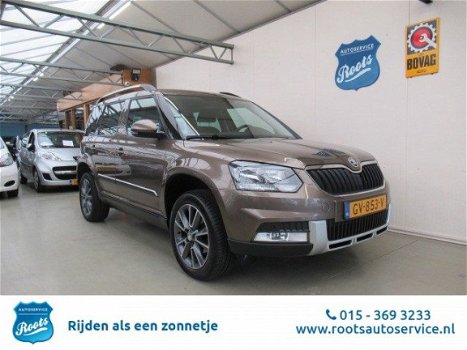 Skoda Yeti Outdoor - 1.2 TSI Greentech Edition *TREKHAAK*AIRCO*NAVI*DEALER-AUTO - 1