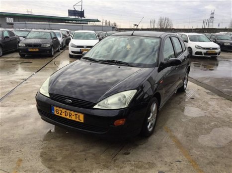 Ford Focus - 1.4 16V - 1