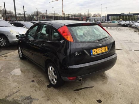 Ford Focus - 1.4 16V - 1