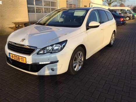 Peugeot 308 - SW Executive 1.6 BlueHDi 120 - 1