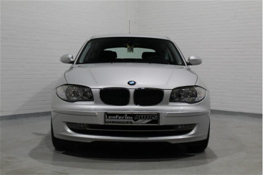 BMW 1-serie - 116i Business Line 122 pk, Airco ECC, Cruise, Harman/Kardon Soundsysteem, Multif. stuu - 1