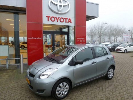 Toyota Yaris - 1.3 VVTi Comfort - 1