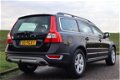 Volvo XC70 - D5 AWD Geartronic Momentum | Professional Line | Winter Line | Trekhaak - 1 - Thumbnail