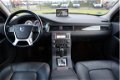 Volvo XC70 - D5 AWD Geartronic Momentum | Professional Line | Winter Line | Trekhaak - 1 - Thumbnail