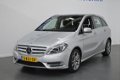 Mercedes-Benz B-klasse - 200 Prestige Automaat, Led, navi, xenon, panoramadak - 1 - Thumbnail