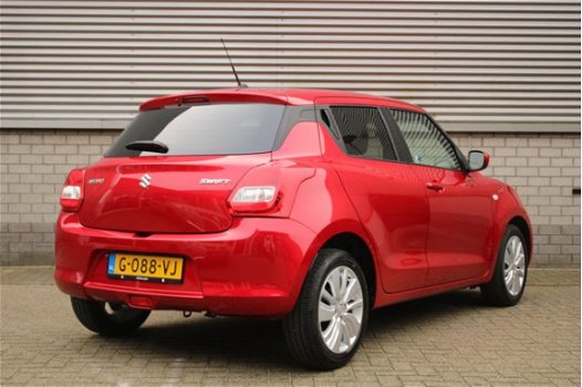 Suzuki Swift - 1.2 Select | Airco | Achteruitrijcamera | Navigatie - 1