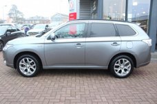 Mitsubishi Outlander - 2.0 PHEV 4WD CVT 5P Instyle