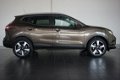 Nissan Qashqai - 1.2 115pk DIG-T N-Connecta+Design pack+Trekhaak - 1 - Thumbnail