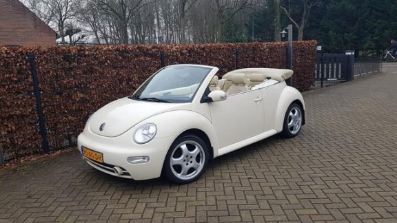 Volkswagen New Beetle Cabriolet - 2.0 , Supper Nette Staat - 1