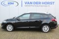 Renault Mégane Estate - 1.2-116pk. TCe Limited. Airco, navi, trekhaak 1.500kg trekgewicht - 1 - Thumbnail