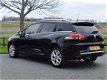 Renault Clio Estate - TCe 90pk Limited | RIJKLAARPRIJS INCLUSIEF AFLEVERPAKKET T.W.V. € 695, - | - 1 - Thumbnail