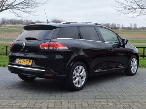 Renault Clio Estate - TCe 90pk Limited | RIJKLAARPRIJS INCLUSIEF AFLEVERPAKKET T.W.V. € 695, - | - 1