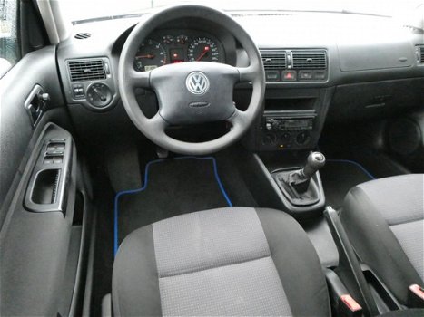 Volkswagen Golf - 1.6 105pk 5drs Oxford airco - 1
