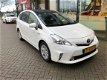 Toyota Prius Wagon - 1.8 Aspiration, leer, navigatie, parkeersensoren - 1 - Thumbnail