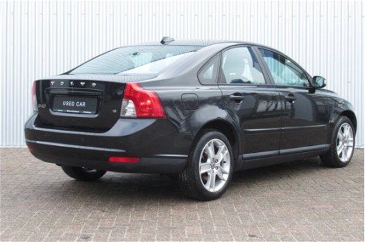 Volvo S40 - 1.8 Edition II Leder Navi Cruise Control Dealeronderhouden - 1