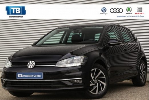 Volkswagen Golf - 1.0 TSI 115pk comfortline Join Panorama dak Navigatie DAB Camera 319 - 1