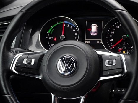 Volkswagen Golf - 5D GTE NAVI ACC LED [EXCL BTW] - 1