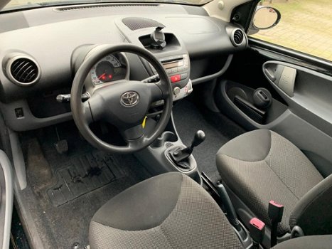 Toyota Aygo - 1.0 12V VVT-I 3DRS Comfort - 1