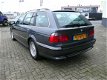 BMW 5-serie Touring - 2.8 I 528 AUT+ APK=Boekjes - 1 - Thumbnail